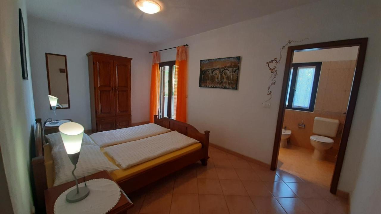 Villa Linet فونتانا المظهر الخارجي الصورة