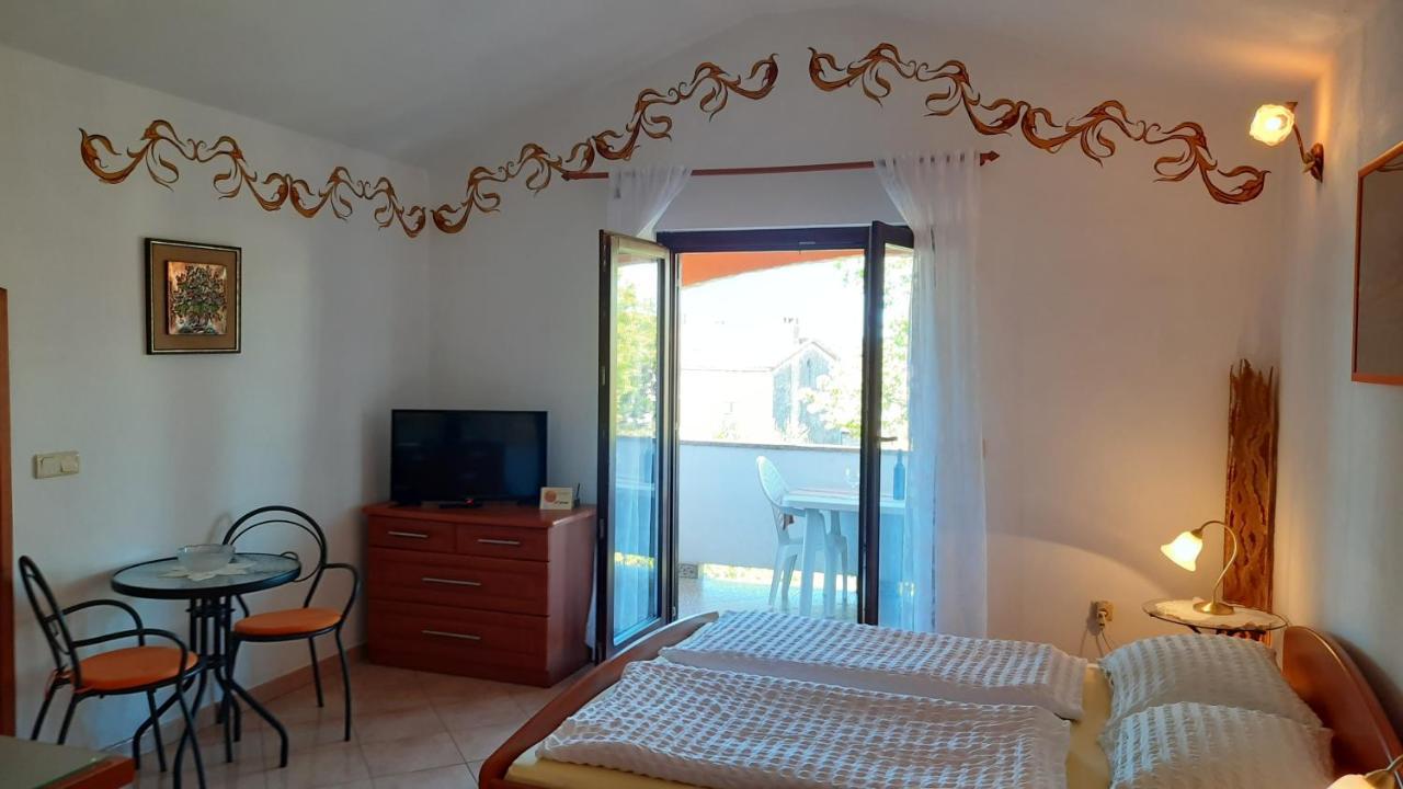 Villa Linet فونتانا المظهر الخارجي الصورة
