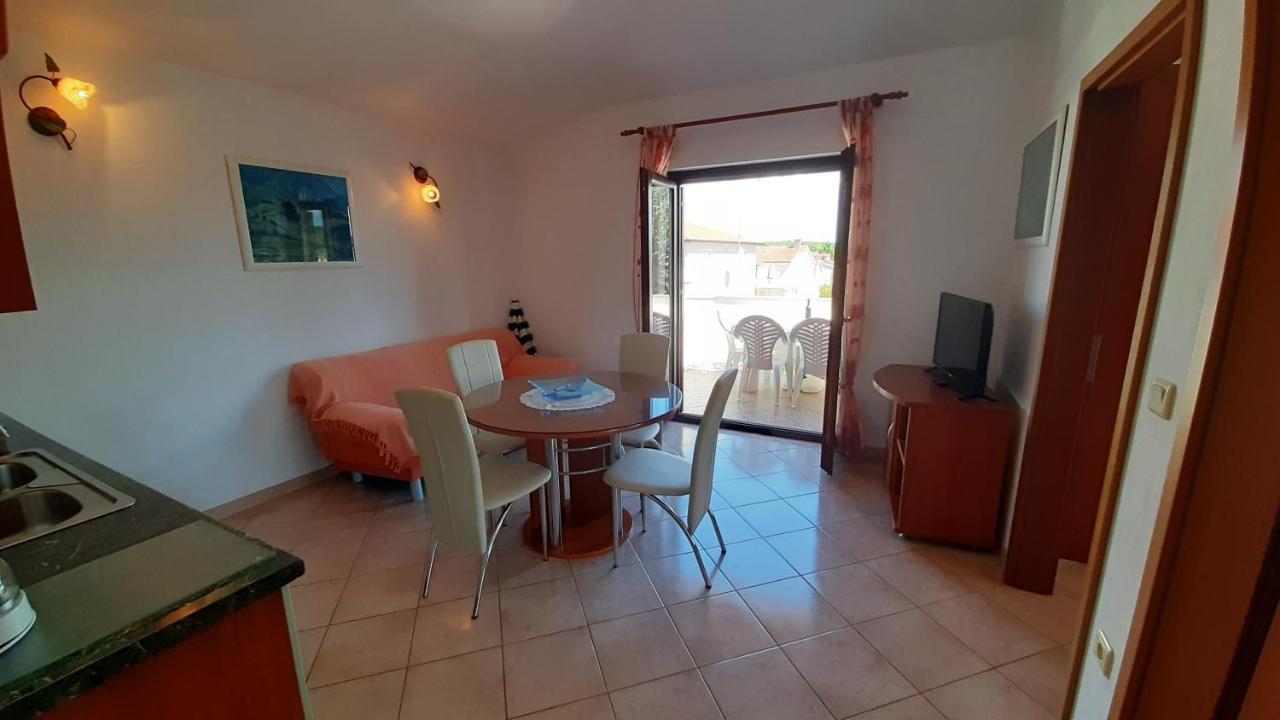 Villa Linet فونتانا المظهر الخارجي الصورة