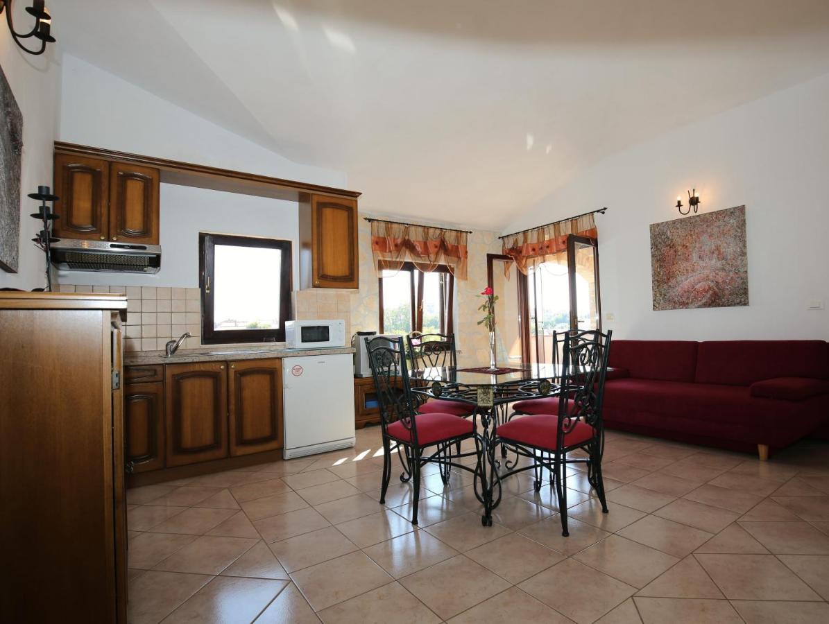 Villa Linet فونتانا المظهر الخارجي الصورة