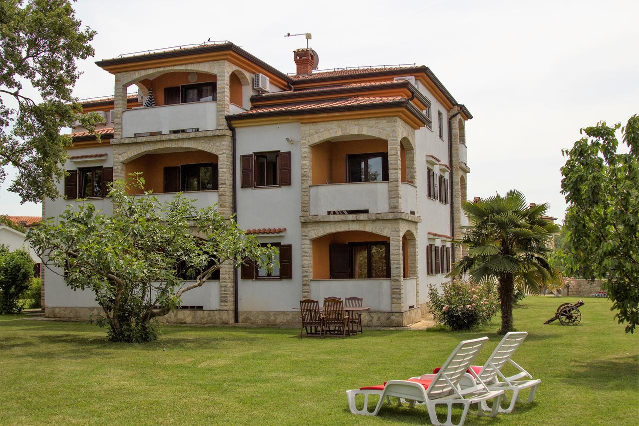 Villa Linet فونتانا المظهر الخارجي الصورة