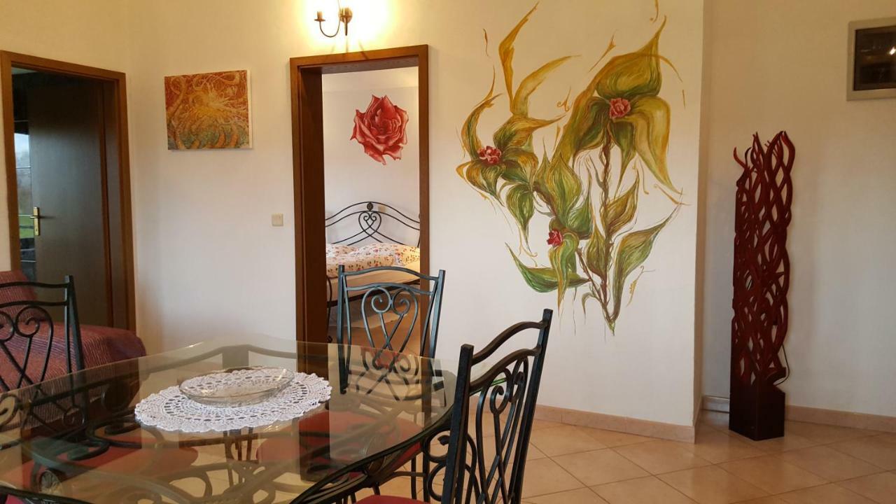 Villa Linet فونتانا المظهر الخارجي الصورة