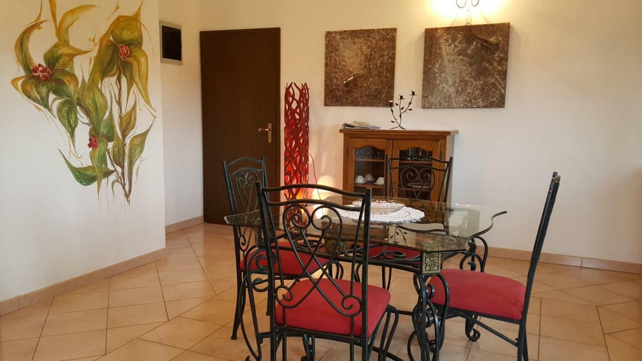 Villa Linet فونتانا المظهر الخارجي الصورة